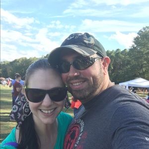 Meet your Posher, Derek